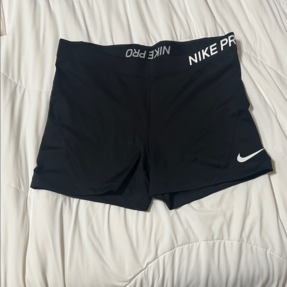Nike Pro Women's Athletic Black Shorts